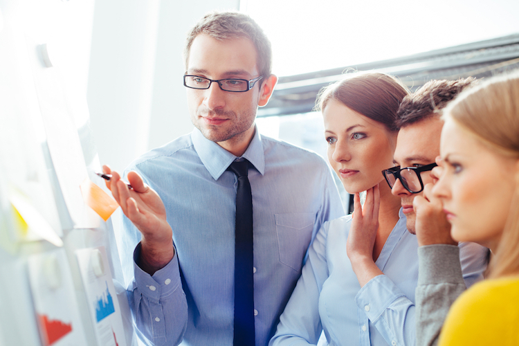 Nếu bạn đã mệt mỏi với việc quản lý đội sale, hãy thử Vtiger CRM