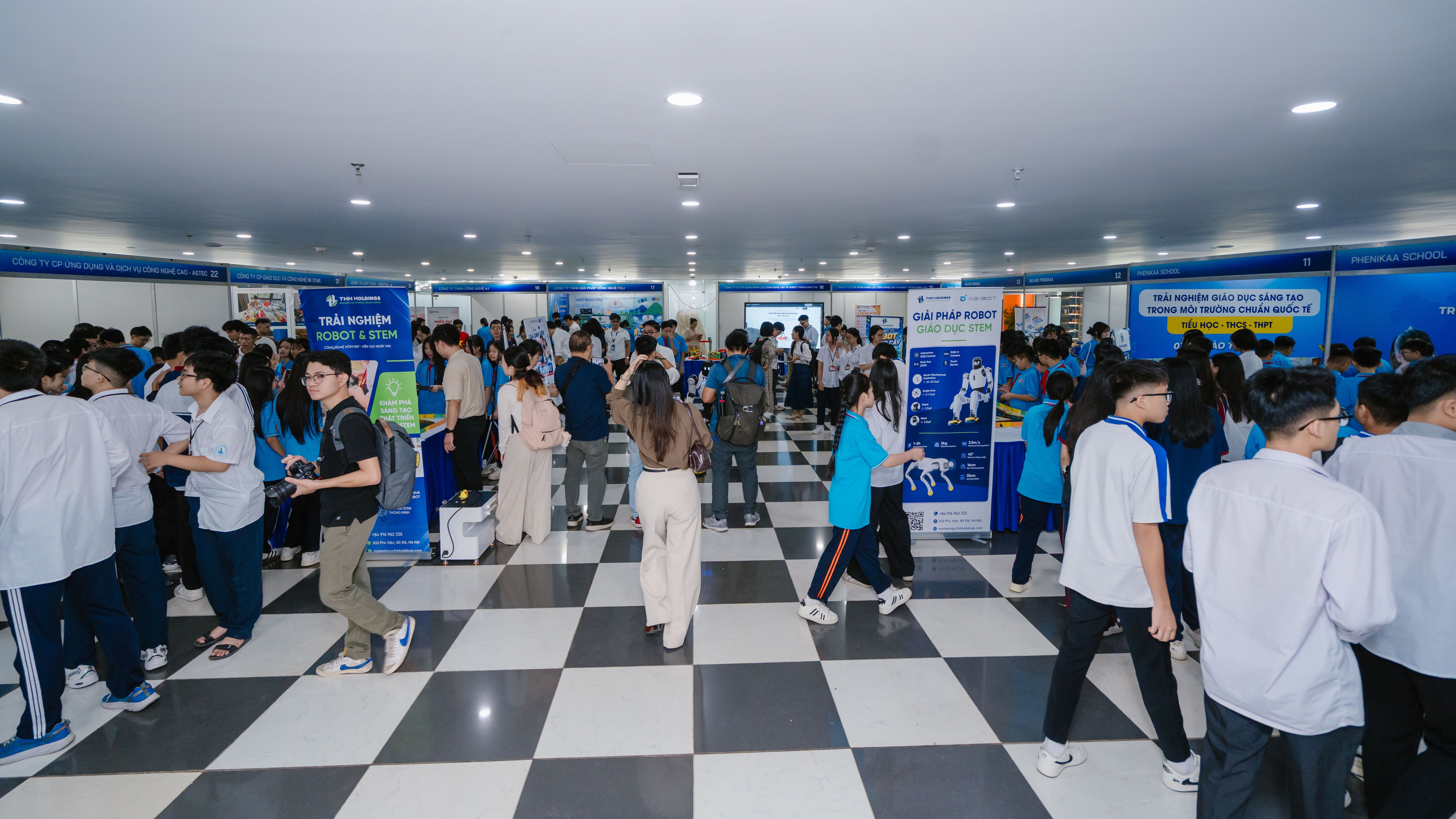 INNOCOM's booth at the event